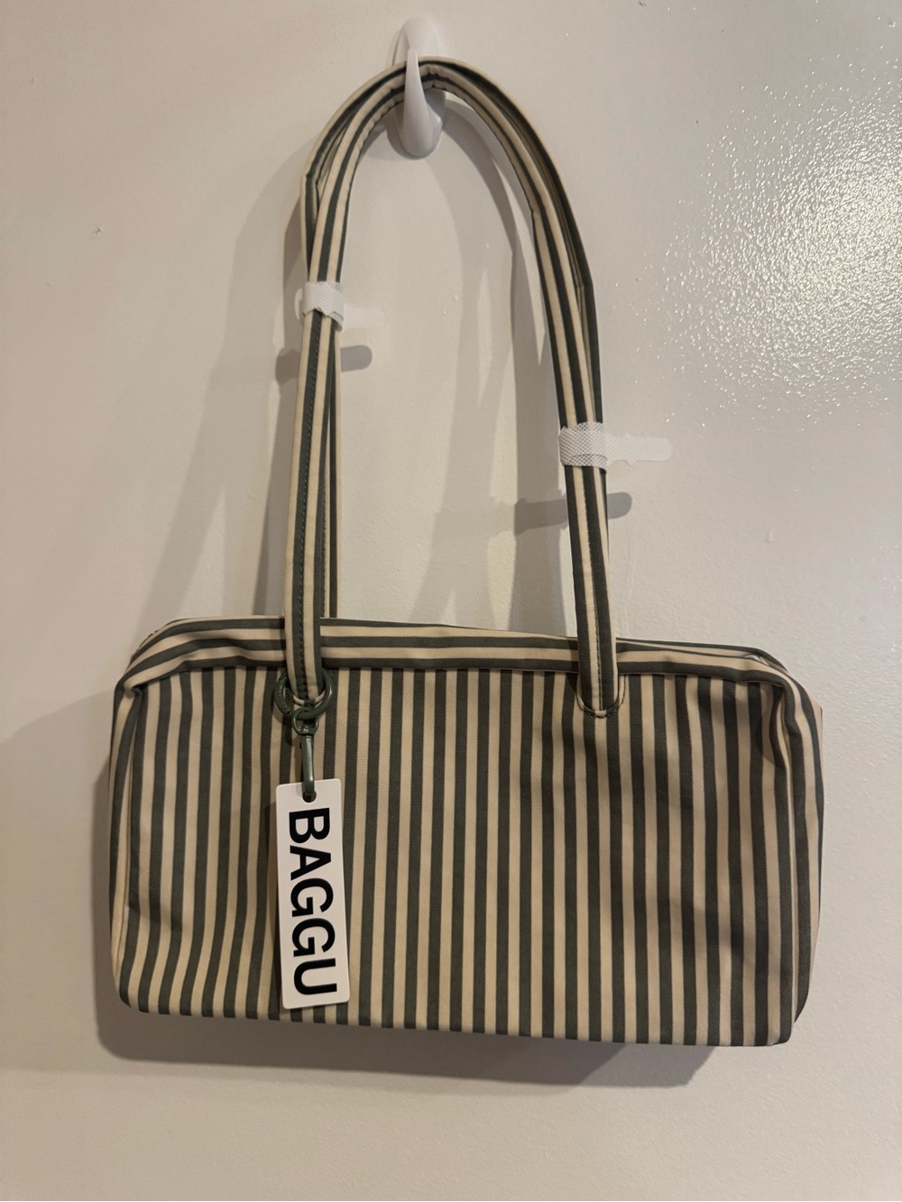 BAGGU Sage striped Bowler bag